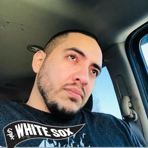 Meet your Posher, Luis